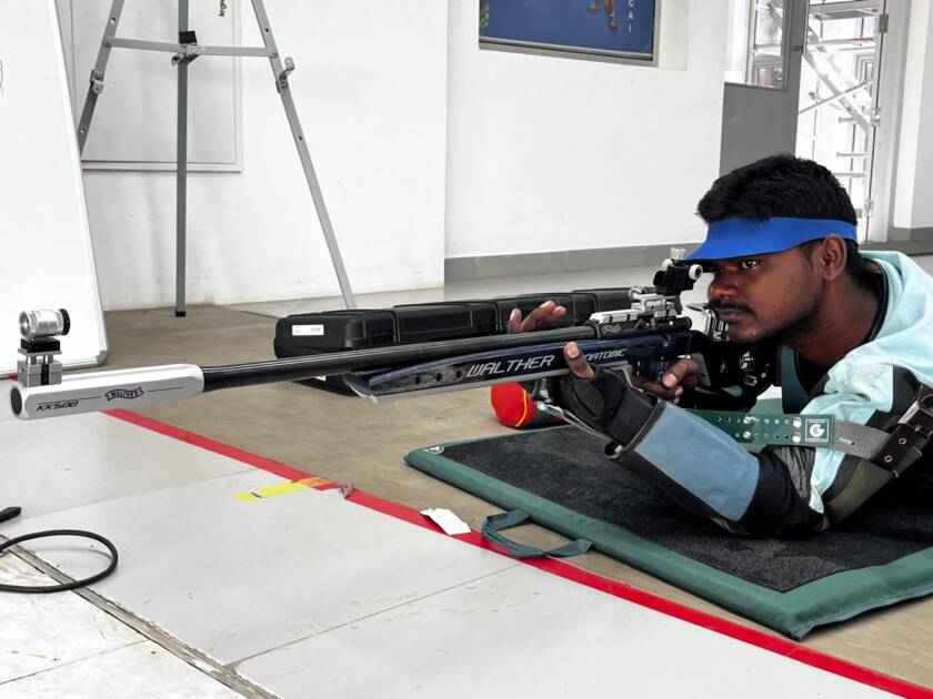 MR. V.DINESHKUMAR – RIFLE  COACH